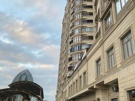 Elan №6362992 - Bakı, Nəriman Nərimanov m., 4 otaqlı, 168 m², 4/18 mərtəbə