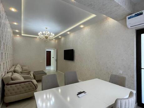 2-комнатная квартира, 67 м², 8-ci mikrorayon: 265 000 ₼ 4