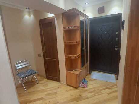 3 otaqlı köhnə tikili - Nəsimi r. - 70 m²