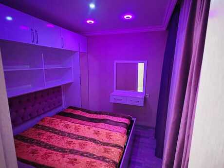 2 otaqlı köhnə tikili - Qara Qarayev m. - 78 m²