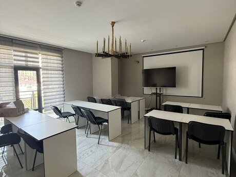 4 otaqlı ofis - 28 May m. - 146 m²