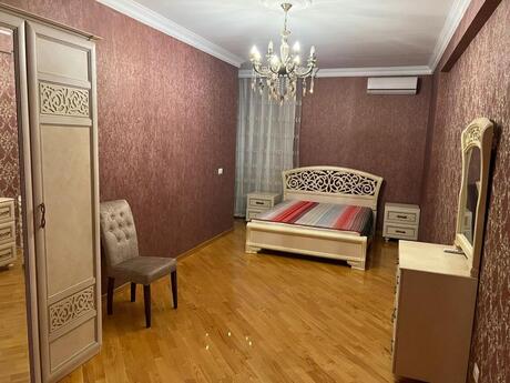 Объявление №6363328 - Баку, м. Элмляр Академиясы, 3-комн., 106 м², 4/16 этаж