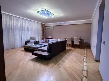 Elan №6363280 - Bakı, Sahil m., 3 otaqlı, 100 m², 10/10 mərtəbə