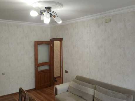 2 otaqlı köhnə tikili - Köhnə Günəşli q. - 60 m²