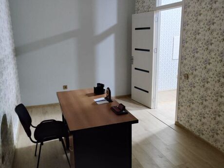 2 otaqlı ofis - 28 May m. - 40 m²