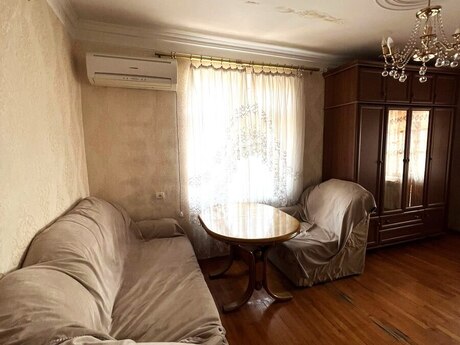 Объявление №6363399 - Баку, м. Нефтчиляр, 1-комн., 42 м², 5/5 этаж