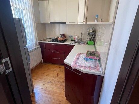 2 otaqlı köhnə tikili - Memar Əcəmi m. - 60 m²