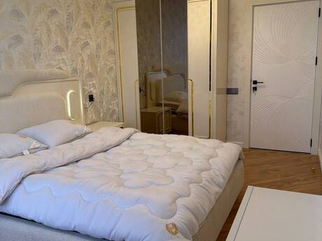 2-room apartment for rent, 52 m², 28 May: 50 ₼/mo 3