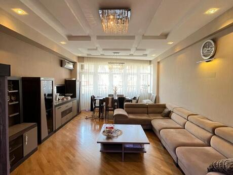 3 otaqlı mənzil, 132 m², Şah İsmayıl Xətai: 388 000 ₼ 2