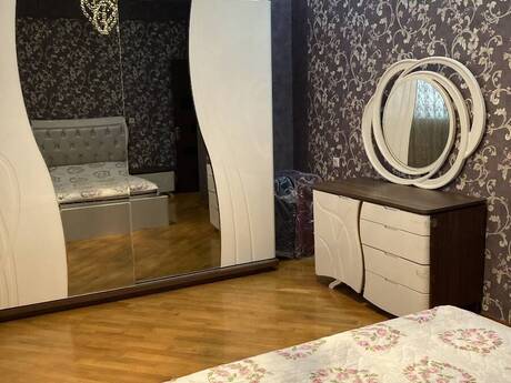 3 otaqlı mənzil, 105 m², Elmlər Akademiyası: 330 000 ₼ 3