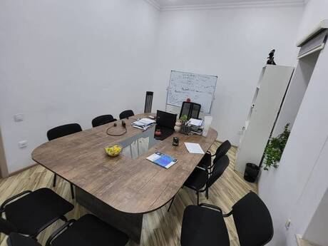 1 otaqlı ofis - Nizami m. - 35 m²