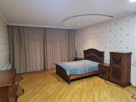 3-комн. новостройка - Наримановский  р. - 160 м²