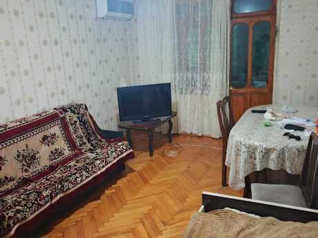 Elan №6363642 - Sumqayıt, Sumqayıt, 3 otaqlı, 50 m², 2/5 mərtəbə