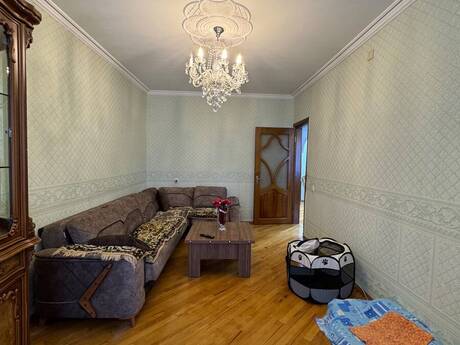 4 otaqlı köhnə tikili - Həzi Aslanov m. - 100 m²