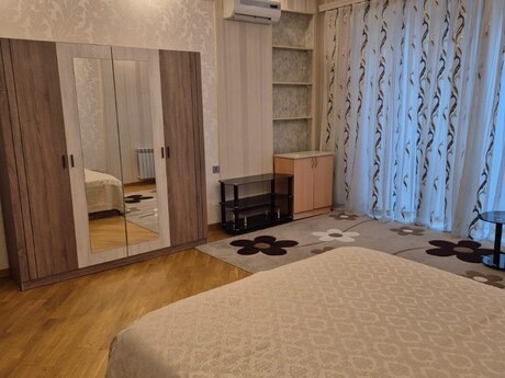 2 otaqlı yeni tikili - Elmlər Akademiyası m. - 74 m²