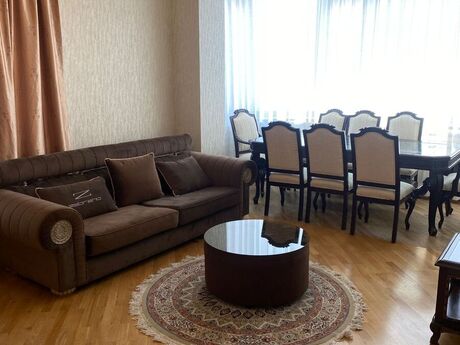 Elan №6363721 - Bakı, Gənclik m., 3 otaqlı, 130 m², 12/16 mərtəbə