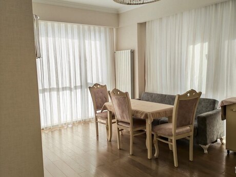 3-комн. новостройка - м. Нариман Нариманов - 85 м²