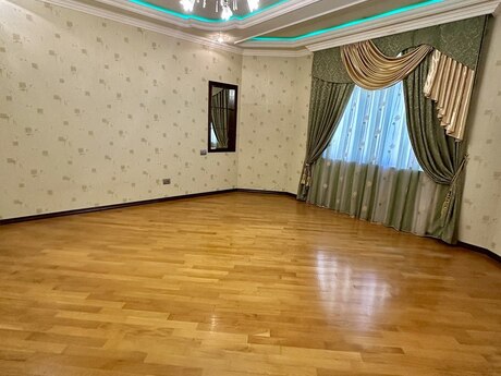 3-room apartment, 136 m², Memar Əcəmi: 300 000 ₼ 2