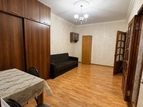 Elan №6363840 - Bakı, Memar Əcəmi m., 2 otaqlı, 45 m², 3/5 mərtəbə