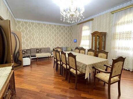 5 otaqlı həyət evi/bağ evi - Mərdəkan q. - 464 m²