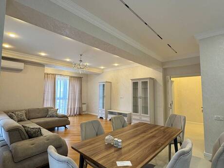 Elan №6363901 - Bakı, Şah İsmayıl Xətai m., 2 otaqlı, 127 m², 18/20 mərtəbə