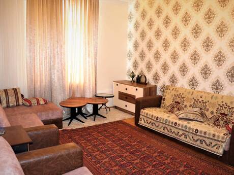 3 otaqlı köhnə tikili - İçəri Şəhər m. - 80 m²