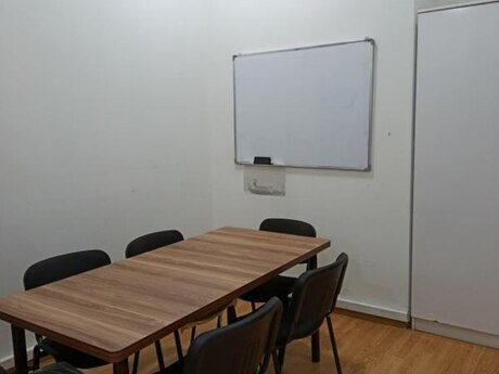 Объект - м. Низами - 150 м²