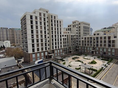 Elan №6364002 - Bakı, 8 Noyabr m., 4 otaqlı, 130 m², 7/11 mərtəbə