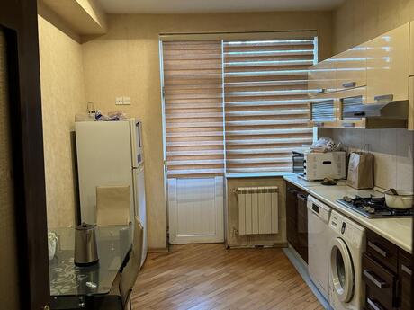 Аренда: 2-комнатная квартира, 85 м², 20 Yanvar: 180 ₼/мес 4