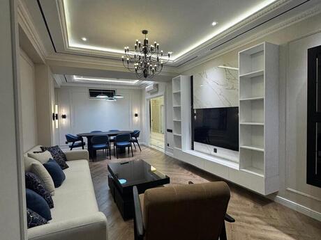 Elan №6364035 - Bakı, Şah İsmayıl Xətai m., 4 otaqlı, 168 m², 9/16 mərtəbə