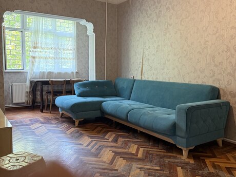 3 otaqlı köhnə tikili - Nəsimi m. - 76 m²