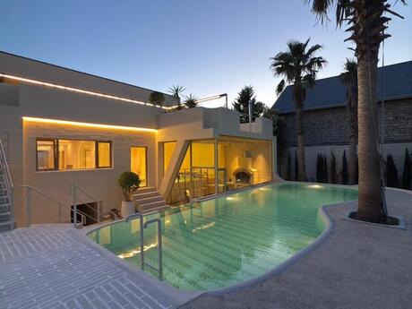 6 otaqlı həyət evi/bağ evi - Xəzər r. - 540 m²