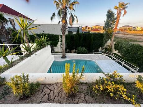 6 otaqlı həyət evi/bağ evi - Xəzər r. - 540 m²