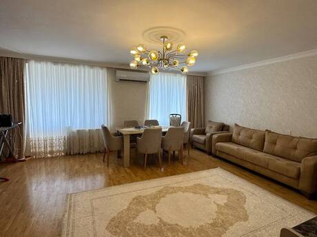 3 otaqlı mənzil, 80 m², 28 May: 235 000 ₼ 3