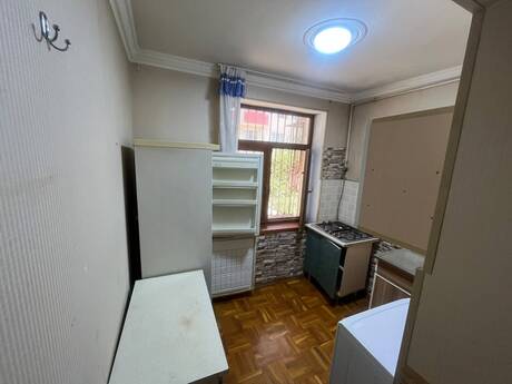 Объявление №6364203 - Баку, м. Нефтчиляр, 1-комн., 42 м², 2/5 этаж