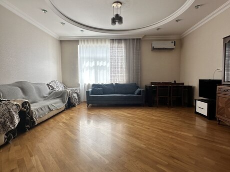3 otaqlı mənzil, 130 m², 20 Yanvar: 273 000 ₼ 2