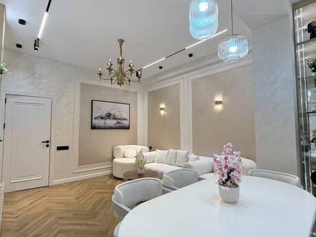 Аренда: 2-комнатная квартира, 70 м², Elmlər Akademiyası: 1 600 ₼/мес 4