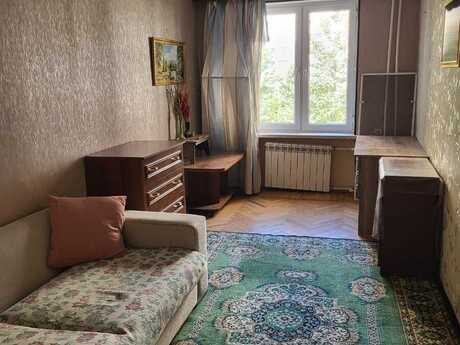Elan №6364278 - Bakı, İnşaatçılar m., 3 otaqlı, 80 m², 3/5 mərtəbə