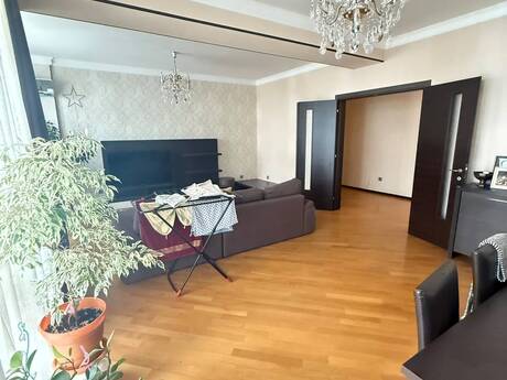 4 otaqlı mənzil, 165 m², 28 May: 505 000 ₼ 3