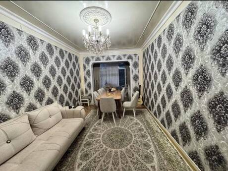 Azadlıq Prospektidə 4 otaqlı köhnə tikili mənzil satılır, 120 m², 275 000 AZN, şəkil 5 / 12