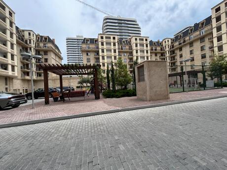 3-room apartment, 137 m², Şah İsmayıl Xətai: 575 000 ₼ 2