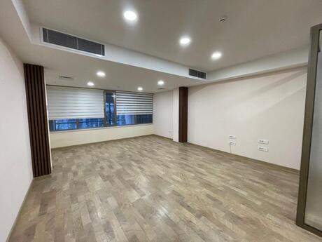 1 otaqlı ofis - Ağ şəhər q. - 45 m²