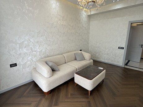 2-room apartment, 55 m², Qara Qarayev: 205 000 ₼ 2