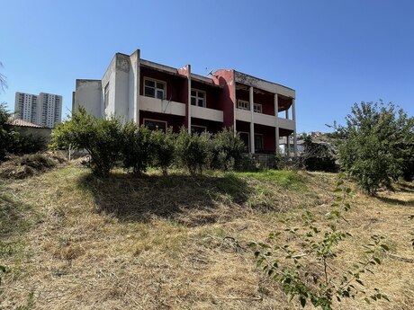 10 otaqlı həyət evi, 400 m², Xətai: 450 000 ₼ 2