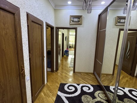 3-room apartment, 86 m², Azadlıq Prospekti: 201 000 ₼ 5
