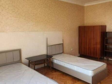 Elan №6364673 - Bakı, Elmlər Akademiyası m., 2 otaqlı, 65 m², 2/5 mərtəbə