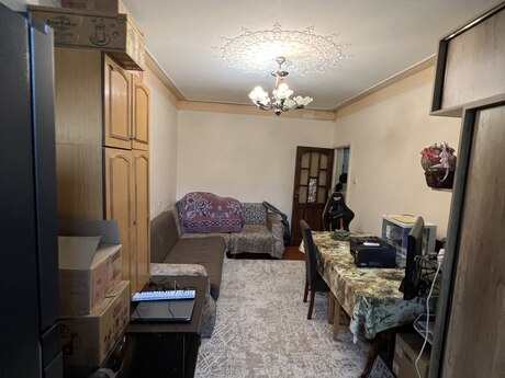 2 otaqlı köhnə tikili - Həzi Aslanov m. - 60 m²