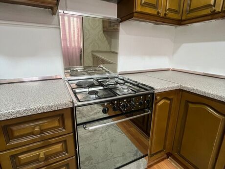 2-комн. вторичка - м. Ази Асланов - 65 м²