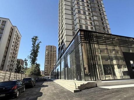 Продаётся 3-комнатная квартира в новостройке, 28 May, 133 м², 485 000 AZN, фото 2 / 12