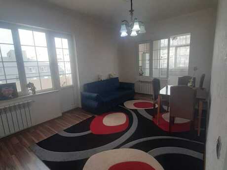 2 otaqlı köhnə tikili - Əhmədli m. - 45 m²